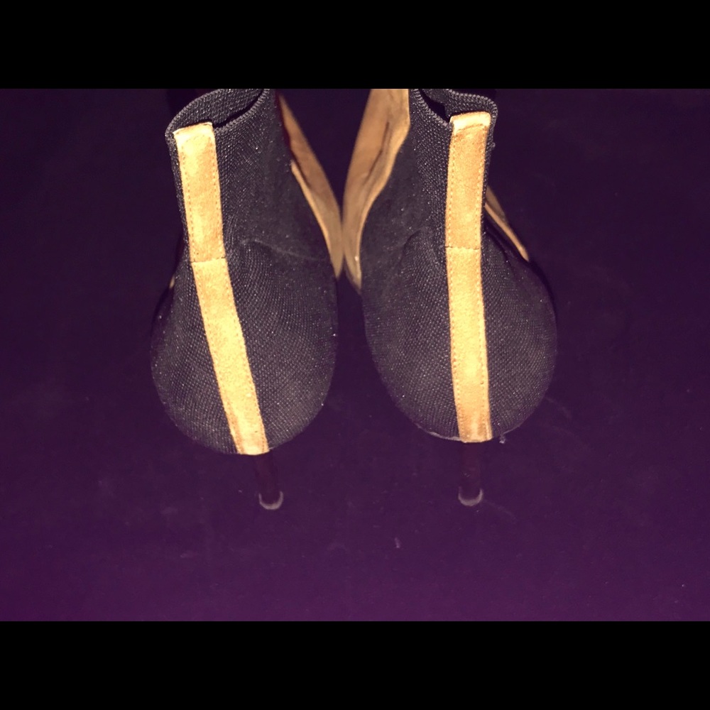 EUC ✨Dolce and Gabbana Tan and Black Suede Bootie - Picture 8 of 12